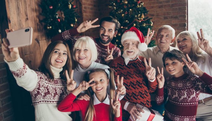 7 Magical Santa Visits